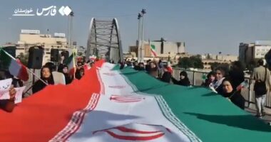 Trump to declare two-week truce as Iranians send 'goodbye' messages