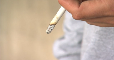 UK passes ban on cigarette purchases for anyone born after 2008