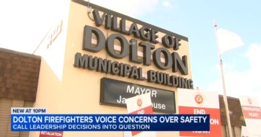 Village of Dolton protest today: Dolton Fire Department firefighters speak out about safety issues, Quention Curtis' eligibility