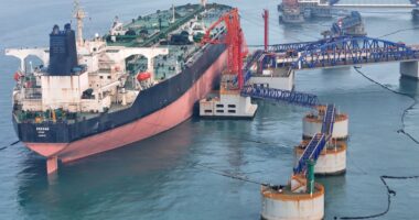 WTI, Brent, Iran accuse U.S. of ceasefire breach