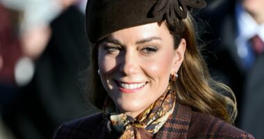 What 'clever trick' does Princess Kate use to look chic all year round?