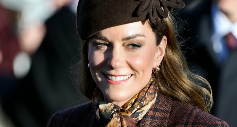 What 'clever trick' does Princess Kate use to look chic all year round?