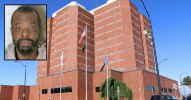 'While he slept': Man beat his girlfriend's brother repeatedly 'with a weightlifting bar' into a brain bleed and then told her to call 911, prosecutors say