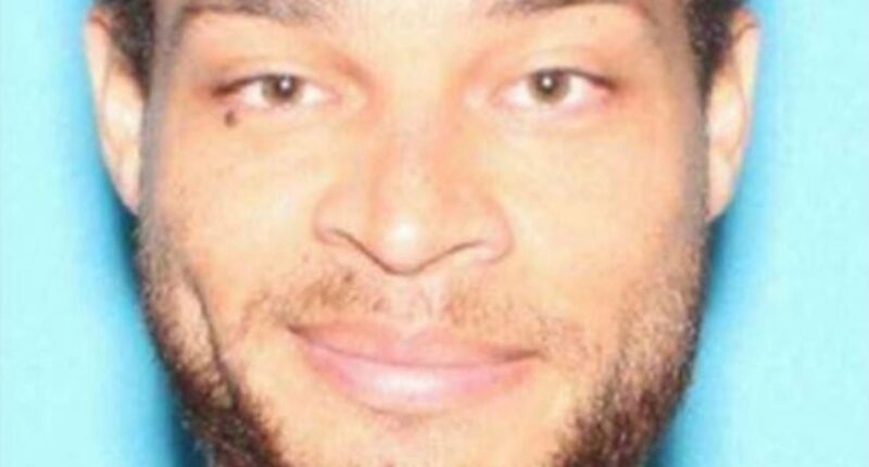 White House Correspondents' Dinner shooter's 'missed warning signs'