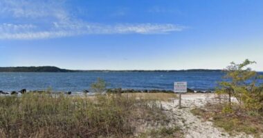 Woman's body found floating in Long Island Sound