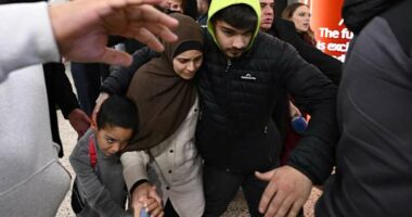 3 Australian women back from Syria face slavery and terrorism charges over alleged IS links