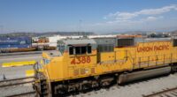 6 people found dead inside Texas railroad boxcar
