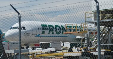 Air traffic controller's audio revealed after person is hit by plane
