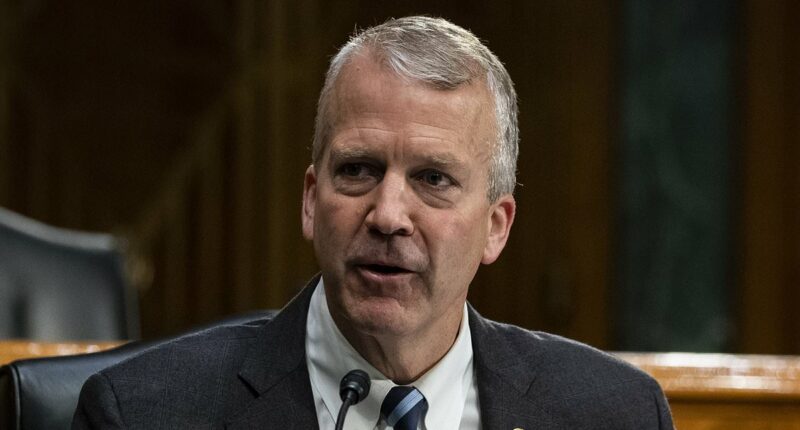 Alaska senator who backed Iran war is now begging donors for GAS MONEY