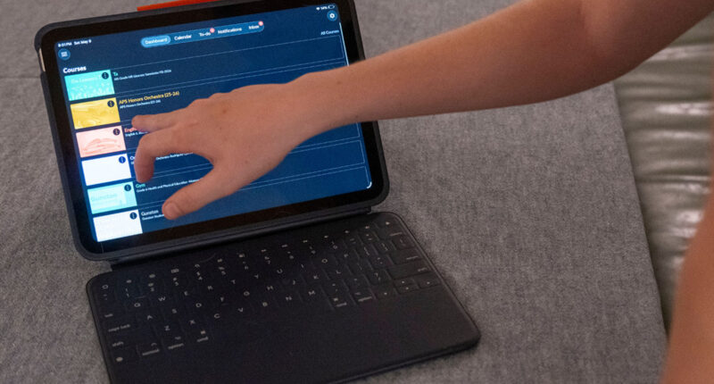 America's schools face a backlash on digital devices as screens saturate classrooms