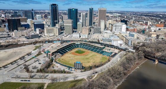 Canadian teen girl charged with arson after allegedly torching American baseball team's charter bus