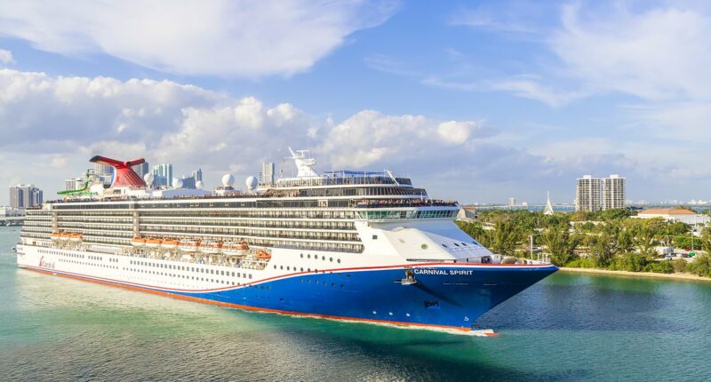 Catfight erupted on Carnival cruise ship between female passengers