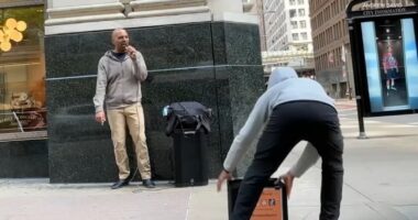 Community rallies behind street performer Andrew David who says thief stole tips at State and Madison in Chicago Loop: VIDEO