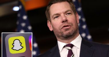 Eric Swalwell is still messaging former staffers on Snapchat