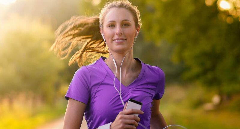 Experts say you must exercise for 90m EVERY DAY to boost heart health