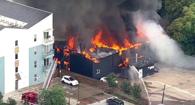 Explosion rocks Dallas apartment building as massive fire sends black smoke into sky, at least 4 injured