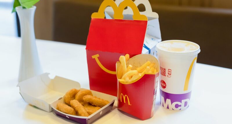 Fast food chain blasted for blatant McDonald's-style branding