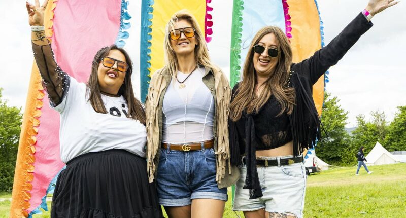 Friends who lost a combined 36st set up the UK's first weight loss festival to bring slimmers together with 'no shame' - complete with bigger toilets, reinforced furniture and consultations for surgery in Turkey