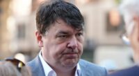 Graham Linehan accuses Ardal O'Hanlon of abandoning him in trans row