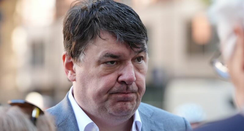 Graham Linehan accuses Ardal O'Hanlon of abandoning him in trans row