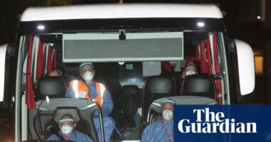 Hantavirus cruise ship passengers enter isolation facility after evacuation to UK