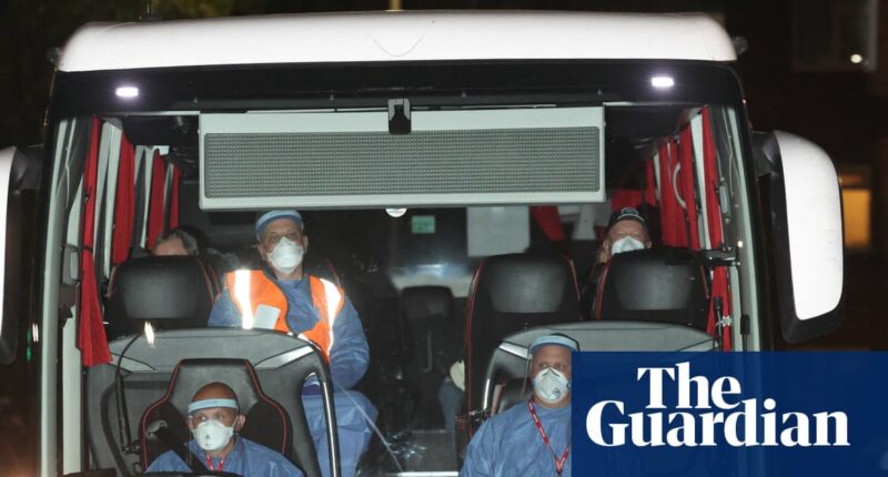 Hantavirus cruise ship passengers enter isolation facility after evacuation to UK