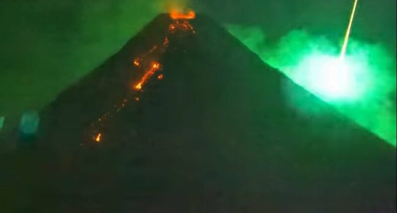 Harvard professor gives verdict on UFO seen rising from behind volcano