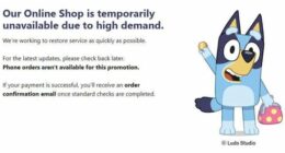 The Australia Post online store has crashed, hours after the new $2 Bluey coins were released.