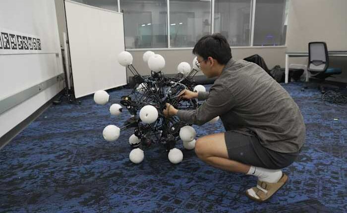 Introducing Argus, a robot with 20 legs and eyes built to move and see in any direction instantly