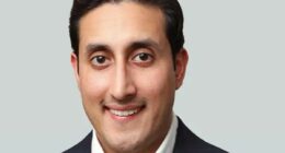JPMorgan banker who sued his female boss 'turned down settlement'