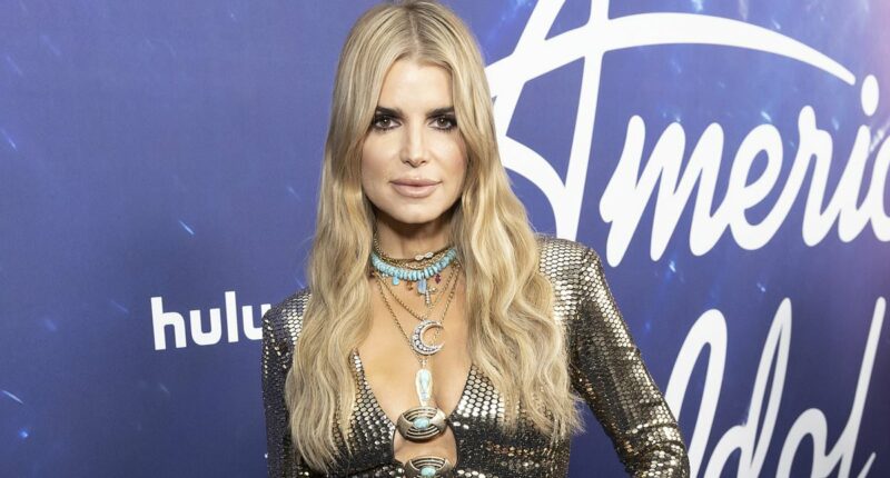 Jessica Simpson's Return to Live TV Sparks Mixed Reactions from ...