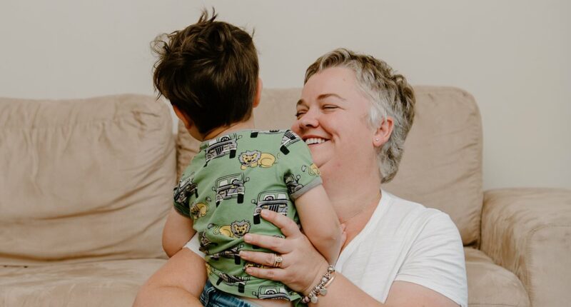 My awful migraines only stopped while I was pregnant. Years later, I realised the 'low-tox' lifestyle tweaks behind it. Now headaches are rare and I always know what triggers them