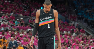 NBA playoff winners and losers: Victor Wembanyama sets record, but offense eludes him, Jalen Brunson dominates