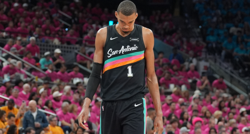 NBA playoff winners and losers: Victor Wembanyama sets record, but offense eludes him, Jalen Brunson dominates