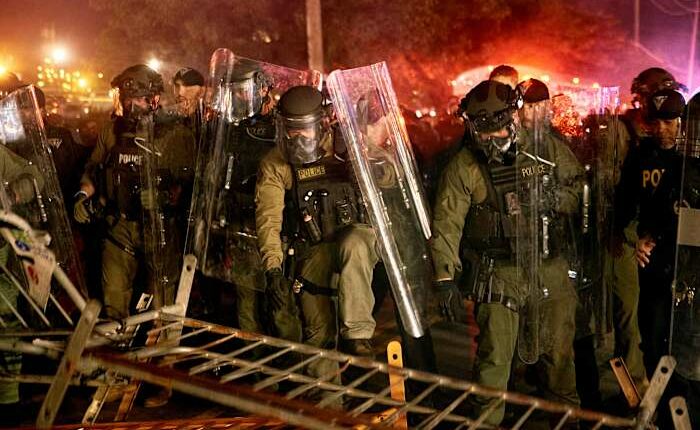 Newark mayor imposes curfew around Delaney Hall after clashes over immigration detention center