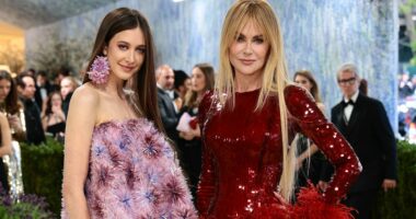 Nicole Kidman and daughter Sunday Rose, 17, arrive at Met Gala