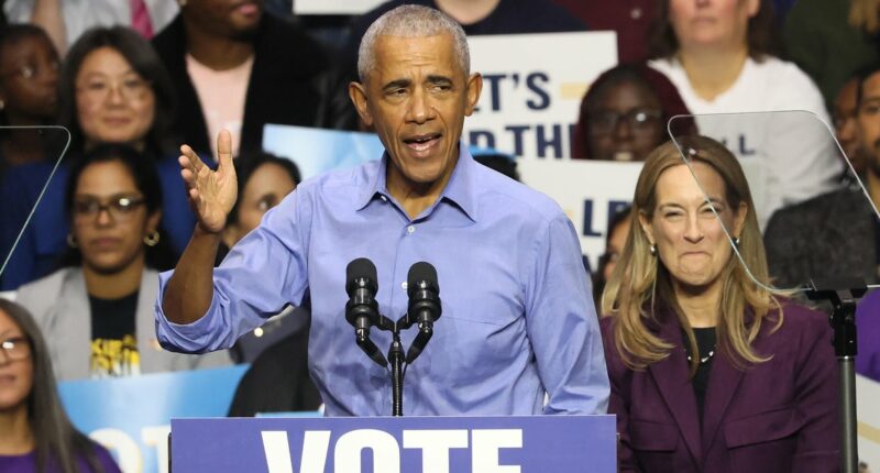 Obama calls on voters to help Democrats' Virginia redistricting ahead of midterm elections