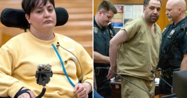 Paralyzed NYC subway shove victim breaks down as her attacker is sentenced â but can't wipe away her own tears