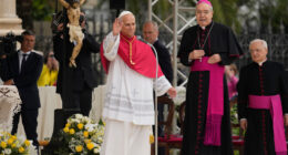 Pope Leo prays for end to 'fratricidal hatred' as he celebrates anniversary with visit to Pompeii