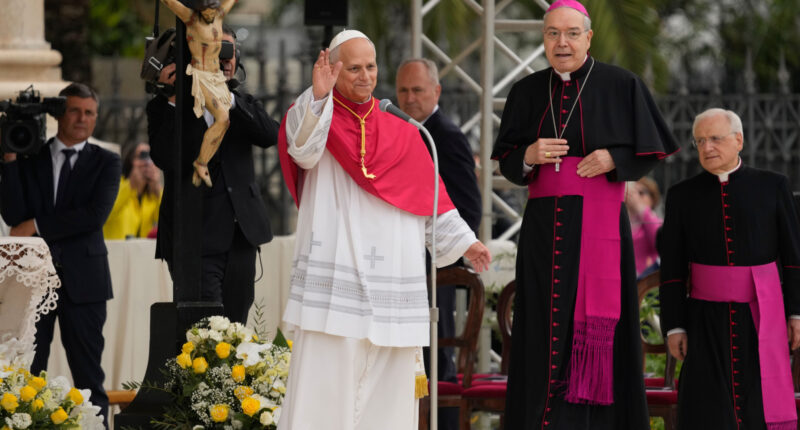 Pope Leo prays for end to 'fratricidal hatred' as he celebrates anniversary with visit to Pompeii