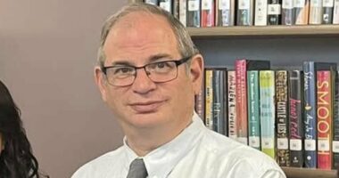 Principal accused of sex abuse to get charges 'DROPPED if he retires'