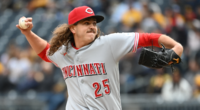 Reds pitchers walk seven straight Pirates hitters, tying MLB record
