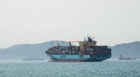 Ship passes Strait of Hormuz under U.S. military protection