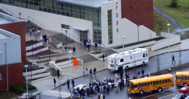 Student charged after 5 stabbed at high school in violent altercation over vape pen