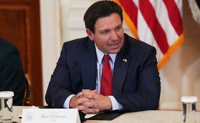 Supreme Court rejects Florida's bid to sue Western states over truck licenses for immigrants