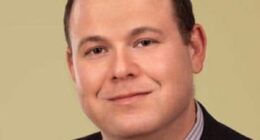 Surgeon who 'killed patient by removing WRONG organ' offers excuse