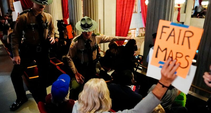Tennessee lawmakers approve new congressional map that dissolves majority Black district