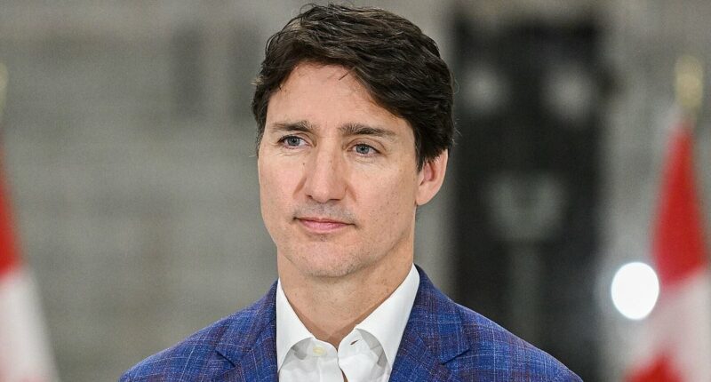 Truth behind explosive claims Justin Trudeau is Fidel Castro's son