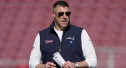 Under-fire Mike Vrabel returns to Patriots practice field