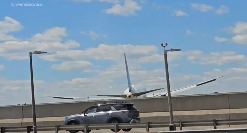 United Flight 169 strikes light pole while landing at Newark Liberty International Airport in New Jersey